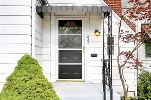 820 Diamond Ave NE, Grand Rapids, MI 49503 - Photo 31