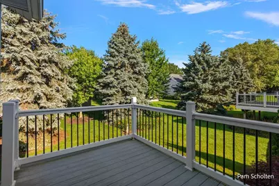 329 Hunters Run Circle, Holland, MI 49423 - Photo 9