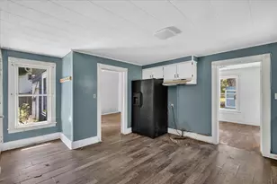 438 E Center St, Hastings, MI 49058 - Photo 15