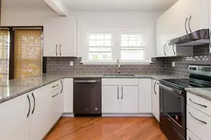 1435 Broadway St, Ann Arbor, MI 48105 - Photo 11