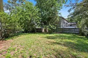 550 W 22nd St, Holland, MI 49423 - Photo 21