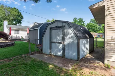 564 Birchwood Street, Jackson, MI 49203 - Photo 45