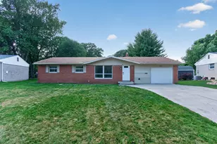 564 Birchwood St, Jackson, MI 49203 - Photo 1