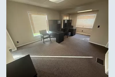141 W Territorial Road, Battle Creek, MI 49015 - Photo 15