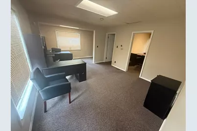141 W Territorial Road, Battle Creek, MI 49015 - Photo 11