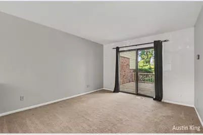 2643 Chatham Woods SE, Grand Rapids, MI 49546 - Photo 11