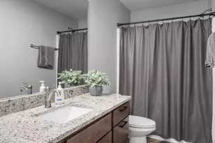3380 Hollywood Dr, Holland, MI 49424 - Photo 39
