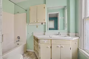 34 Poplar St, Battle Creek, MI 49017 - Photo 7