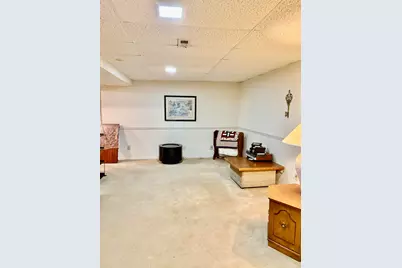 1669 S Hill Boulevard, Bloomfield Hills, MI 48304 - Photo 31