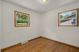 1932 Ridgemoor Dr SE, Grand Rapids, MI 49506 - Photo 9