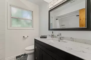 1932 Ridgemoor Dr SE, Grand Rapids, MI 49506 - Photo 15