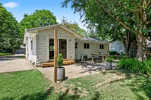 1932 Ridgemoor Dr SE, Grand Rapids, MI 49506 - Photo 23