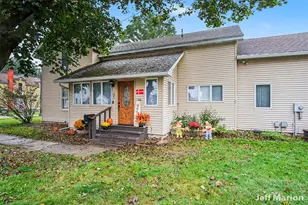 301 N Clay St, Greenville, MI 48838 - Photo 59