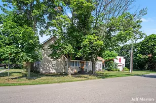 301 N Clay St, Greenville, MI 48838 - Photo 53