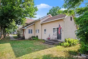 301 N Clay St, Greenville, MI 48838 - Photo 51