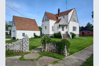 207 N Douglas Street, Bronson, MI 49028 - Photo 1