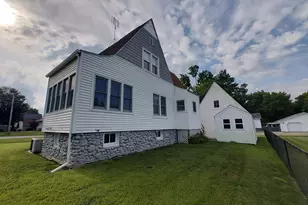 207 N Douglas St, Bronson, MI 49028 - Photo 33