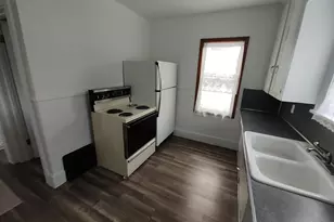 207 N Douglas St, Bronson, MI 49028 - Photo 3