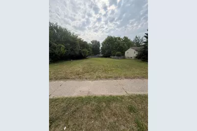 4204 Kalamazoo Avenue SE, Grand Rapids, MI 49508 - Photo 3