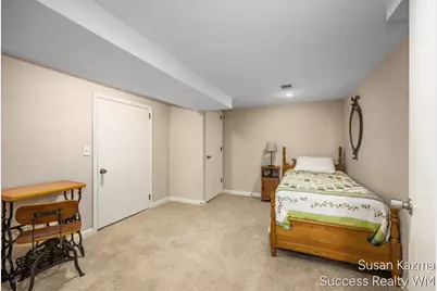 1313 SE Brookridge SE, Grand Rapids, MI 49508 - Photo 17