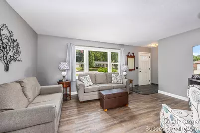1313 SE Brookridge SE, Grand Rapids, MI 49508 - Photo 5