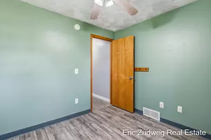 5820 N 20th St, Kalamazoo, MI 49004 - Photo 9