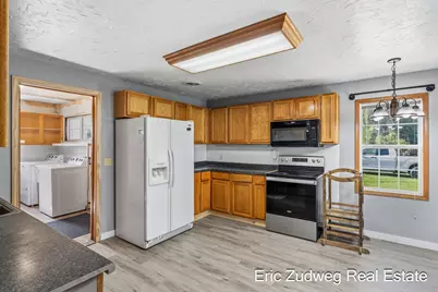 5820 N 20th Street, Kalamazoo, MI 49004 - Photo 7