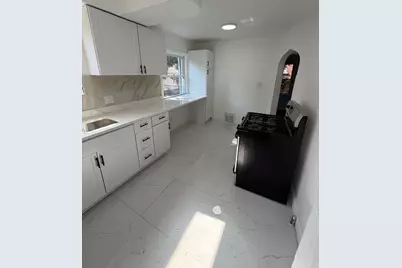 6849 SW Rosemont Avenue SW, Detroit, MI 48228 - Photo 13