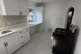6849 SW Rosemont Ave SW, Detroit, MI 48228 - Photo 13