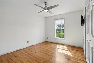 416 Upton Dr, Saint Joseph, MI 49085 - Photo 15