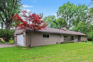 20761 W 13 Mile Rd, Beverly Hills, MI 48025 - Photo 3
