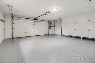 20761 W 13 Mile Rd, Beverly Hills, MI 48025 - Photo 25