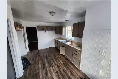 15646 Saratoga Avenue, Detroit, MI 48205 - Photo 5