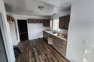 15646 Saratoga Ave, Detroit, MI 48205 - Photo 5