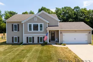 13346 Sunset View Dr NE, Cedar Springs, MI 49319 - Photo 1