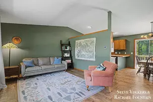 254 Elemeda St, Holland, MI 49424 - Photo 3