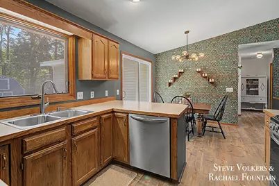 254 Elemeda Street, Holland, MI 49424 - Photo 9