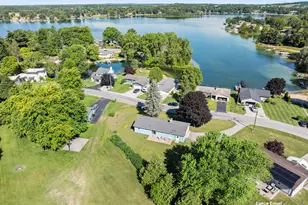 5157 Highland Dr, Traverse City, MI 49685 - Photo 25