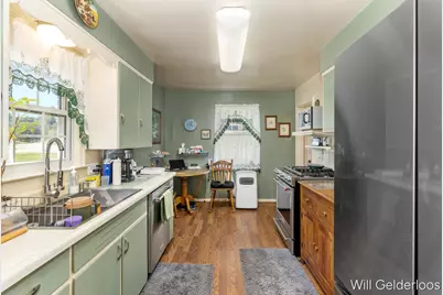 559 Shawmut Boulevard NW, Grand Rapids, MI 49504 - Photo 9