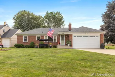 559 Shawmut Boulevard NW, Grand Rapids, MI 49504 - Photo 1