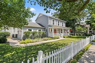 1303 Forres Ave, Saint Joseph, MI 49085 - Photo 3