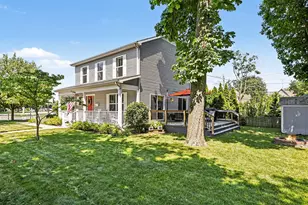 1303 Forres Ave, Saint Joseph, MI 49085 - Photo 5