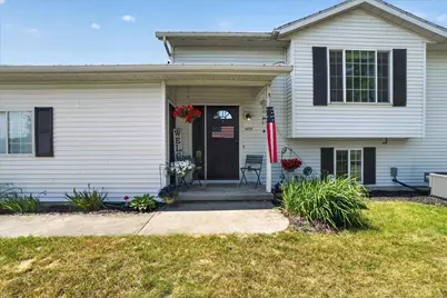 14777 Wabasis Avenue NE, Cedar Springs, MI 49319 - Photo 5