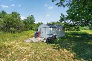 14777 Wabasis Ave NE, Cedar Springs, MI 49319 - Photo 43