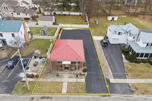 214 South St, Jonesville, MI 49250 - Photo 3