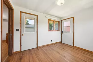 5405 Hartman Rd, Eau Claire, MI 49111 - Photo 9