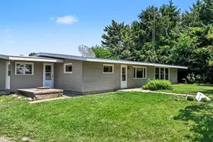 5405 Hartman Rd, Eau Claire, MI 49111 - Photo 3