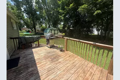 926 Bryant Avenue, Jackson, MI 49202 - Photo 13