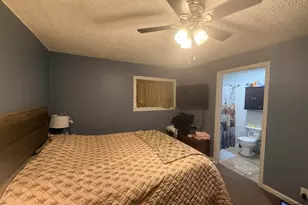 926 Bryant Ave, Jackson, MI 49202 - Photo 5