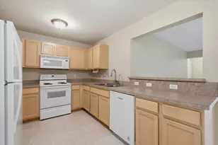 2910 Signature Blvd, Ann Arbor, MI 48103 - Photo 13